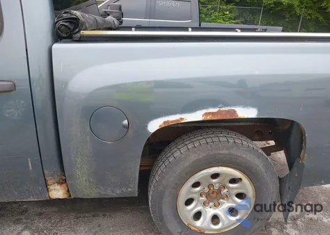 2008 Chevrolet Silverado 1500 Ls из США, поврежденный, VIN 2GCEK13C881124836